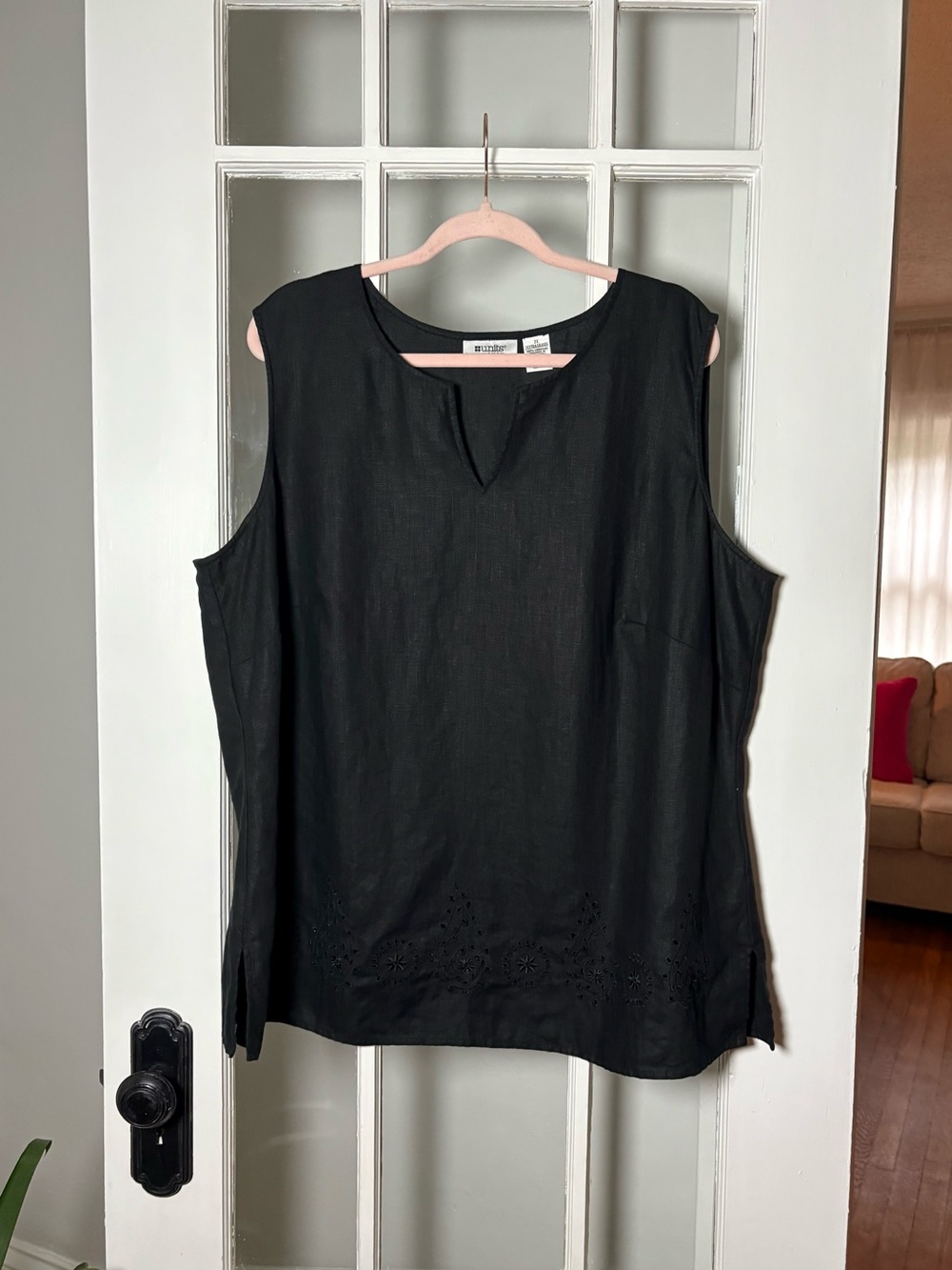 Classic Y2K Vintage Linen Blouse 2XL Black Eyelet Embroidery Boho A-Line V-neck